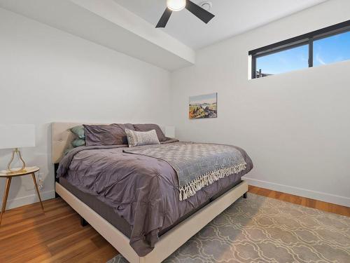 2890 Outlook Way, Naramata, BC - Indoor Photo Showing Bedroom