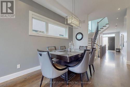 1086 Gardner Avenue, Mississauga, ON - Indoor Photo Showing Dining Room