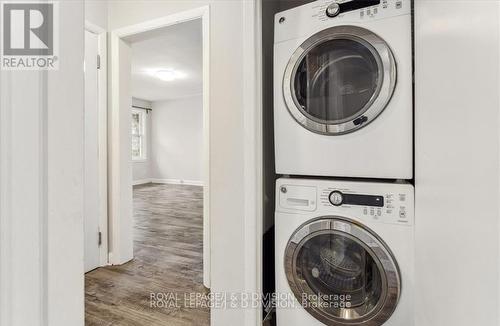 2432 First St, Burlington, ON - Indoor Photo Showing Laundry Room