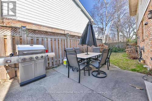 4511 Tremineer Ave, Burlington, ON - Outdoor With Exterior