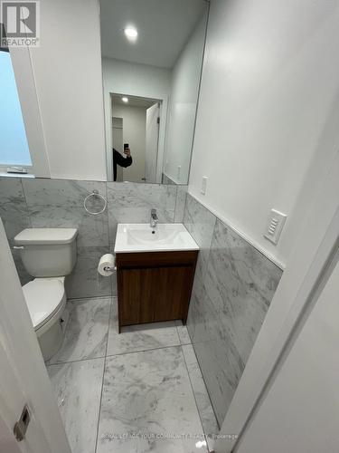 #Main -2 Harold St, Toronto, ON - Indoor Photo Showing Bathroom