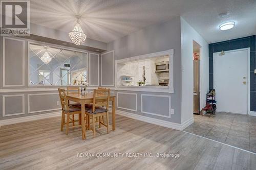 #811 -285 Enfield Pl, Mississauga, ON - Indoor Photo Showing Dining Room
