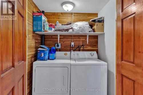 30 Lawrence St S, Kawartha Lakes, ON - Indoor Photo Showing Laundry Room