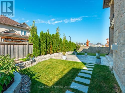 45 Langdon Dr, King, ON - Outdoor With Backyard