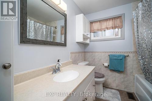 290 Barrett Blvd, Greater Napanee, ON - Indoor Photo Showing Bathroom
