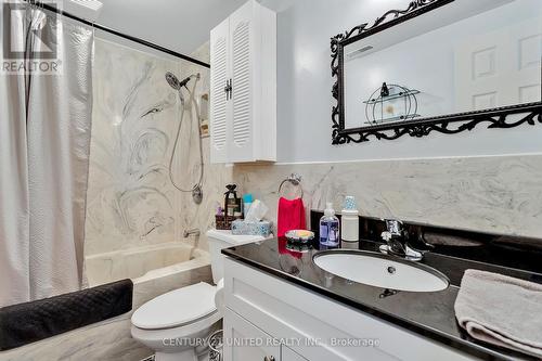 219 Arnott Drive, Smith-Ennismore-Lakefield, ON - Indoor Photo Showing Bathroom