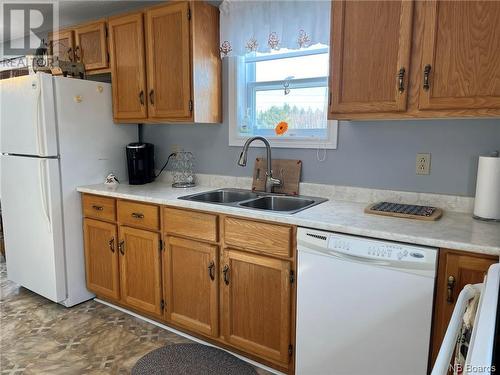 177 Rue William Gay, Neguac, NB - Indoor Photo Showing Kitchen With Double Sink