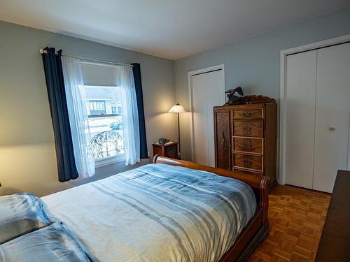 Master bedroom - 71 Rue Beausite, Val-Des-Sources, QC - Indoor Photo Showing Bedroom
