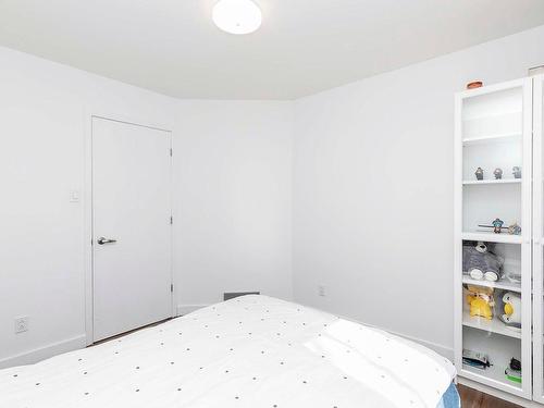 Chambre Ã Â coucher - 137 Rue Terry-Fox, Kirkland, QC - Indoor Photo Showing Bedroom