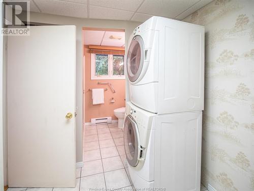 352 Andrew, Belle River, ON - Indoor Photo Showing Laundry Room