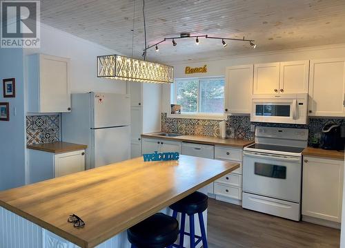 248 Main Road, Bellevue Beach, NL - Indoor Photo Showing Kitchen