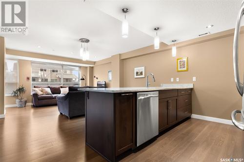 103 2300 Broad Street, Regina, SK - Indoor Photo Showing Kitchen With Stainless Steel Kitchen With Upgraded Kitchen