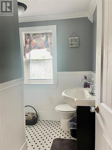 51 Portland Drive, Portland, NL - Indoor Photo Showing Bathroom