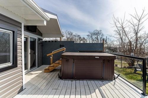 33 Dover Street, Dunnville, ON - Outdoor With Deck Patio Veranda With Exterior