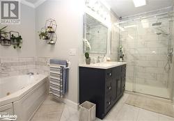 Master Ensuite w/Jetted Tub - 