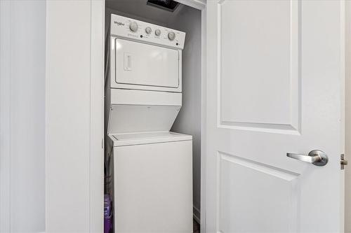 5055 Greenlane Road|Unit #306, Beamsville, ON - Indoor Photo Showing Laundry Room