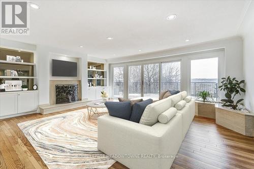 34 Maple Avenue, Hamilton, ON - Indoor Photo Showing Living Room With Fireplace