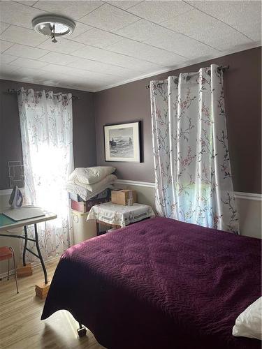 477 93N Road, Shoal Lake, MB - Indoor Photo Showing Bedroom