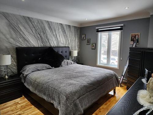 Chambre Ã  coucher principale - 34 Rue Paul-Mainguy, Blainville, QC - Indoor Photo Showing Bedroom