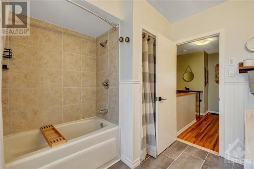 815 Provost Drive, Ottawa, ON - Indoor Photo Showing Bathroom