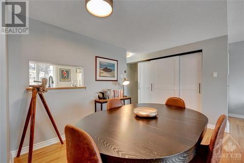 815 Provost Drive, Ottawa, ON - Indoor Photo Showing Dining Room