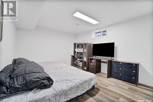 21 Britnell Crescent, Saskatoon, SK - Indoor Photo Showing Bedroom