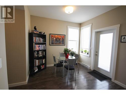 1634 88 Avenue, Dawson Creek, BC - Indoor Photo Showing Dining Room