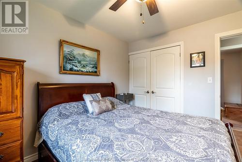 135 Berry Street, Chatham, ON - Indoor Photo Showing Bedroom