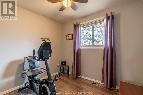 135 Berry Street, Chatham, ON - Indoor Photo Showing Gym Room