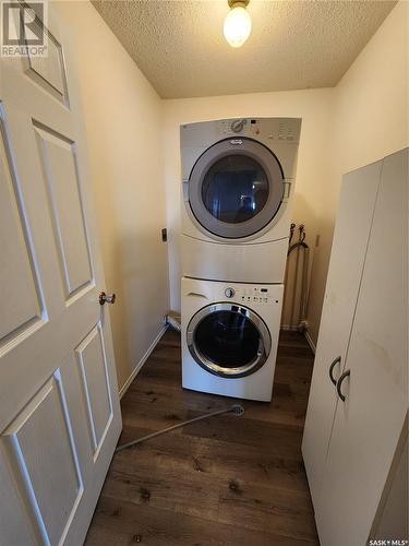 203 525 Dufferin Avenue, Estevan, SK - Indoor Photo Showing Laundry Room