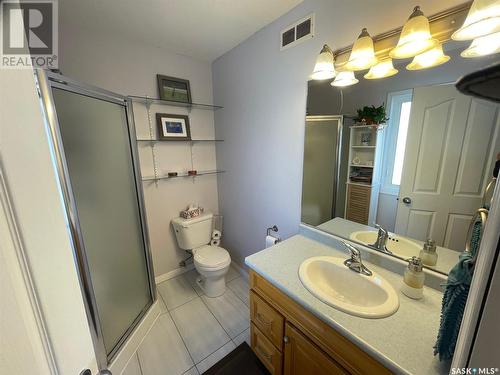 15 Longpre Crescent, Prince Albert, SK - Indoor Photo Showing Bathroom