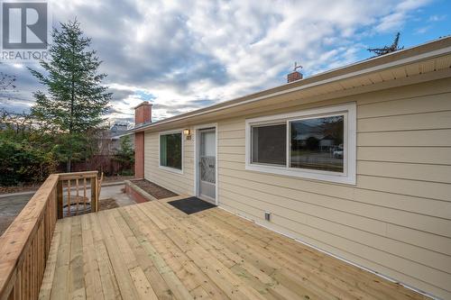 1815 Fairford Drive, Penticton, BC - Outdoor With Exterior