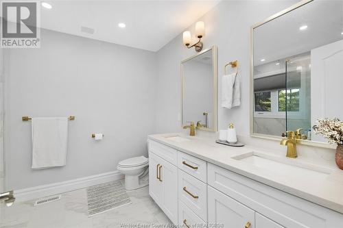 532 Reaume Road, Lasalle, ON - Indoor Photo Showing Bathroom