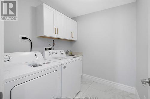 532 Reaume Road, Lasalle, ON - Indoor Photo Showing Laundry Room