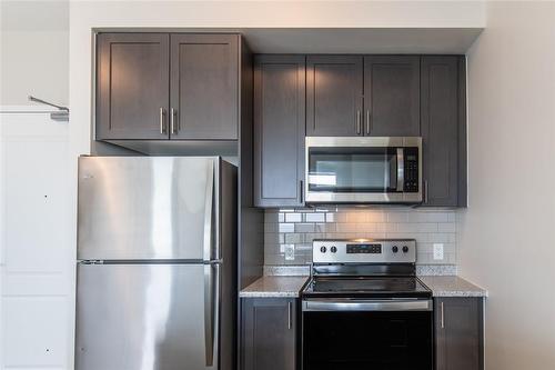 197 Hespeler Road|Unit #802, Cambridge, ON - Indoor Photo Showing Kitchen With Stainless Steel Kitchen