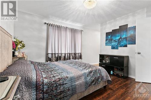 5 Marcay Street, Ottawa, ON - Indoor Photo Showing Bedroom