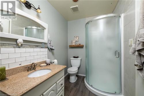 Ensuite - 120 Havelock Street, Georgian Bluffs, ON - Indoor Photo Showing Bathroom