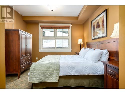 170 Silver Lode Lane Unit# 409, Silver Star, BC - Indoor Photo Showing Bedroom