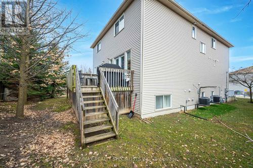 #8A -50 Howe Dr, Kitchener, ON - Outdoor