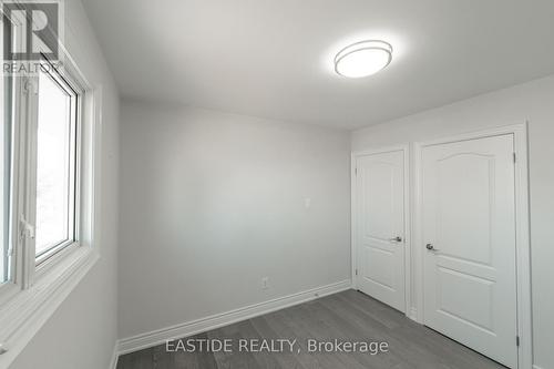 82 Miller Drive, Springwater, ON - Indoor Photo Showing Other Room