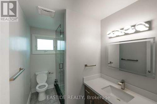 82 Miller Drive, Springwater, ON - Indoor Photo Showing Bathroom