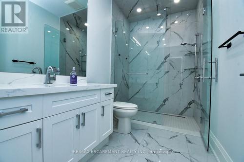 1282 Scenic Drive, Hamilton, ON - Indoor Photo Showing Bathroom