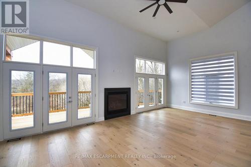 1282 Scenic Drive, Hamilton, ON - Indoor With Fireplace