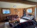 1005 Railway Boulevard, Creston, BC  - Indoor Photo Showing Living Room 