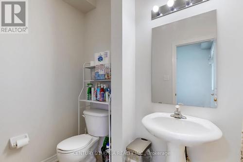63 Carness Crescent, Georgina, ON - Indoor Photo Showing Bathroom