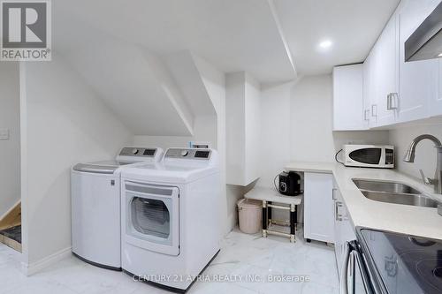 63 Carness Crescent, Georgina, ON - Indoor Photo Showing Laundry Room
