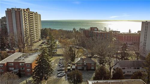 2134 Harris Crescent, Burlington, ON - Outdoor With Body Of Water With View