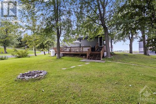 2919 Old Highway 17 Road Unit#4, Clarence-Rockland, ON - Outdoor With Deck Patio Veranda