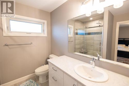 545 Franco Avenue, Sarnia, ON - Indoor Photo Showing Bathroom