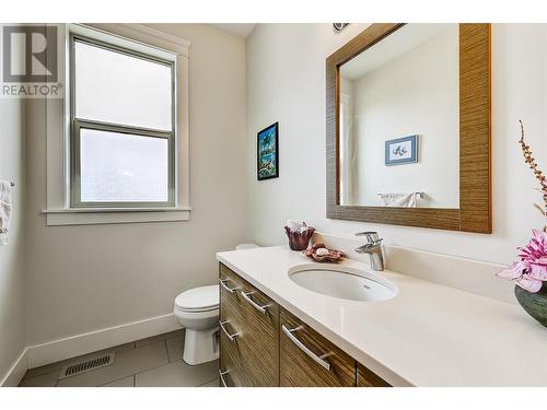 1788 Shayler Place, Kelowna, BC - Indoor Photo Showing Bathroom